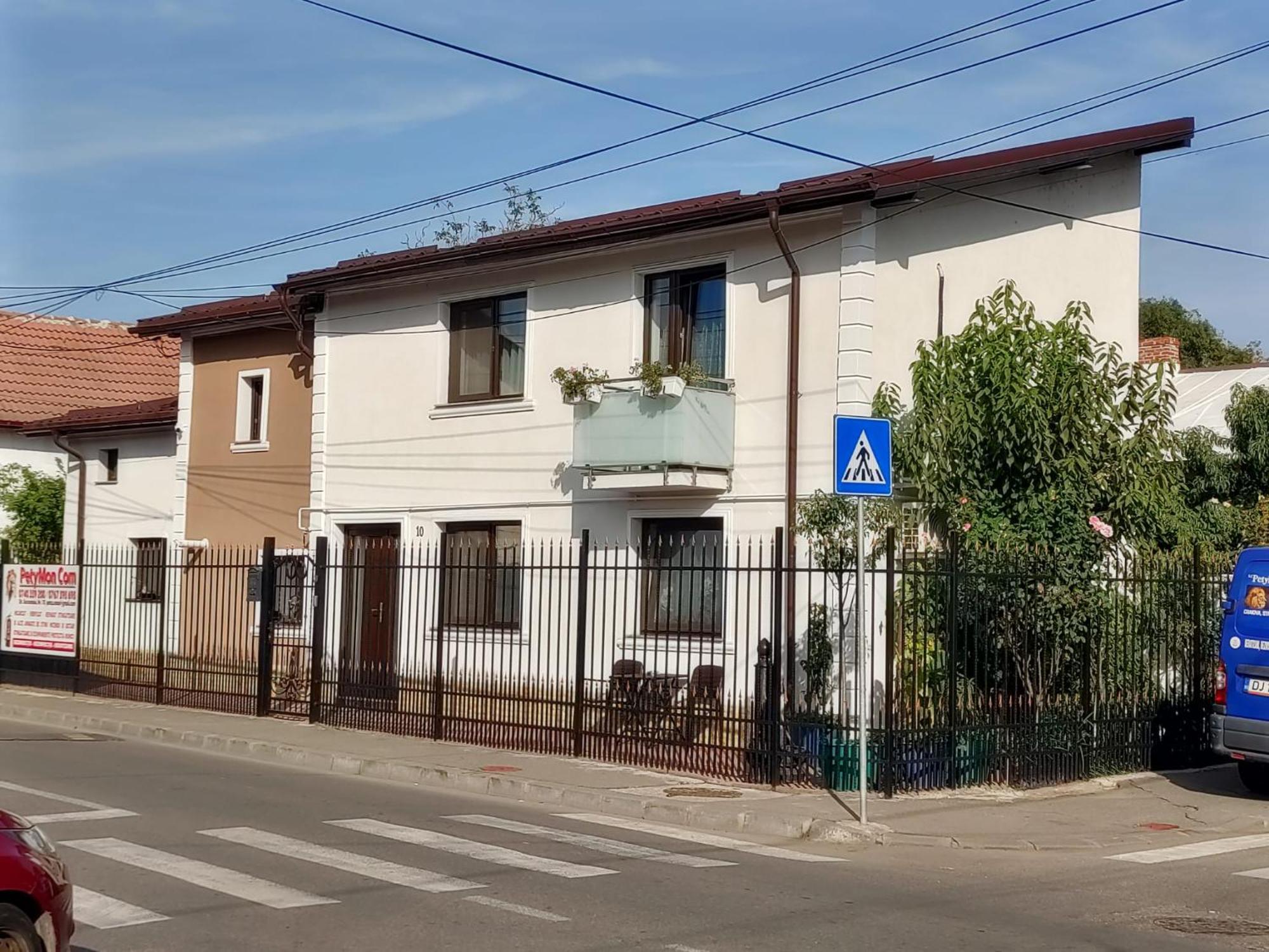 Casa Petcu Hotel Craiova Exterior foto
